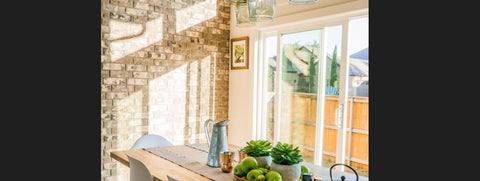 COMMENT PLACER UN TABLEAU DANS UNE PIÈCE ?